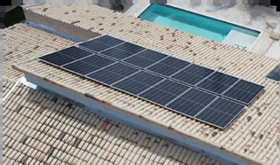 Sistema fotovoltaico de 7 módulos 450wp instalado para Evaristo em São Bernardo do Campo – SP